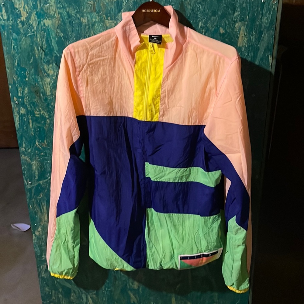 Nike windbreaker